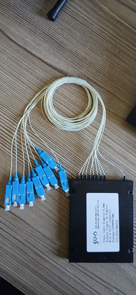 Fiber Optic Splitter with 9 SC/PC 0.9mm (1x8)