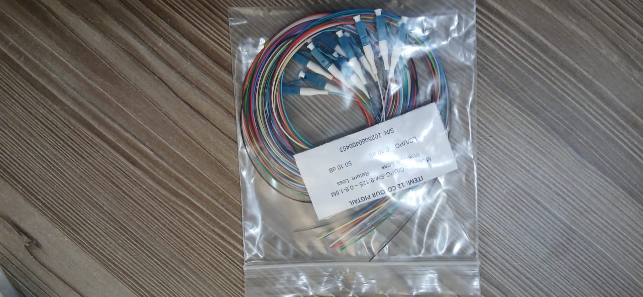 12 color Pigtails LC/UPC-SM - 9/125 0.9mm, 1.5M