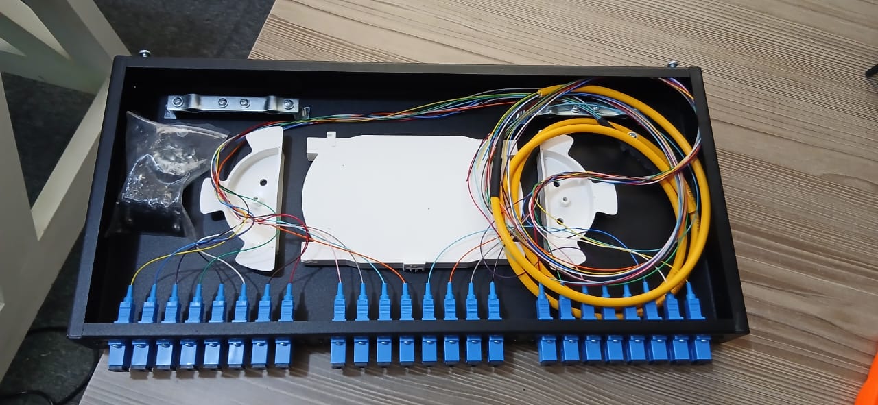 Netvora 1U ODF 24 Port LC/UPC fiber optic patch panel Full loaded - Image 3