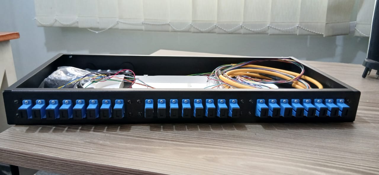 Netvora 1U ODF 24 Port SC/UPC fiber optic patch panel Full loaded - Image 3